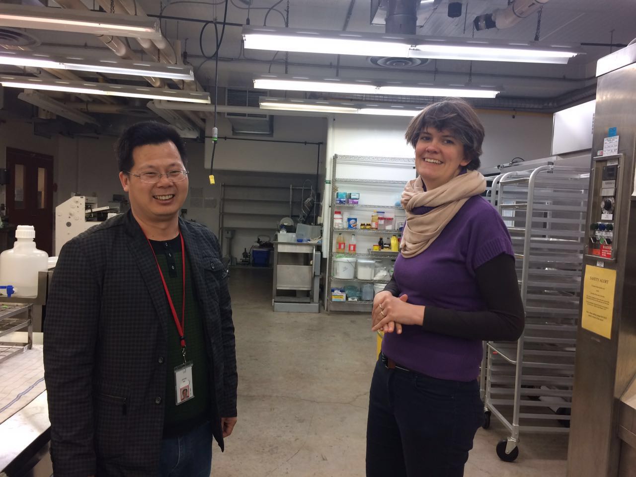 加拿大圭尔夫大学食品学院烘焙实验室负责人Lris女士